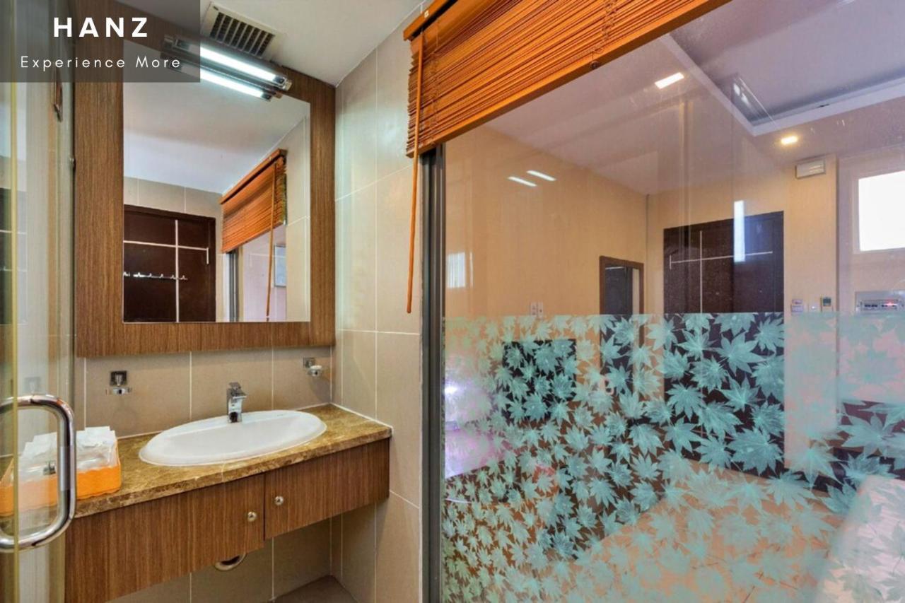 Hanz Premium Mismo * TP. Hồ Chí Minh